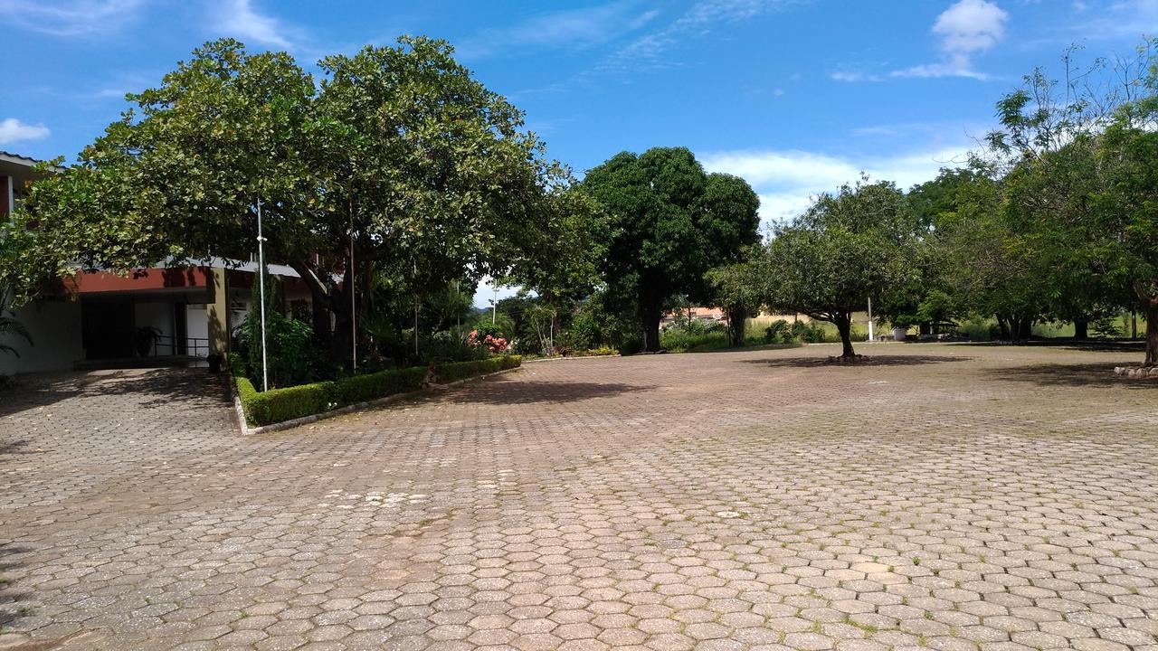 Hotel Vila Boa โกยาส ภายนอก รูปภาพ
